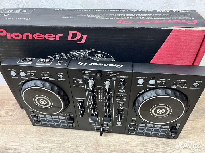 Pioneer DDJ-400 DJ-контроллер