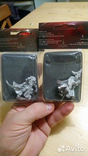 Миниатюры фигурки 