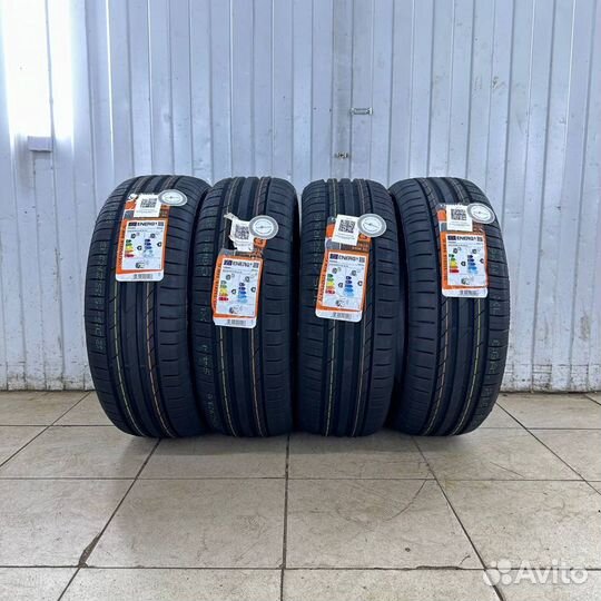 Tracmax X-Privilo TX3 215/45 R18