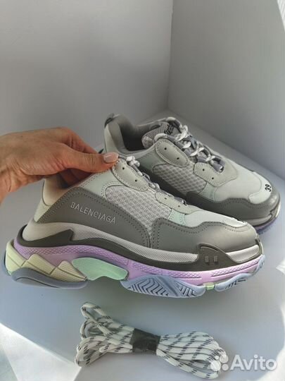 Кроссовки balenciaga triple s