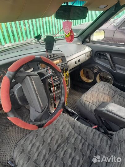 ВАЗ 2115 Samara 1.5 МТ, 2001, 250 400 км