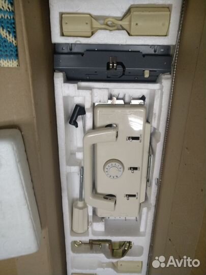 506 Тойота вязальная,резиночная