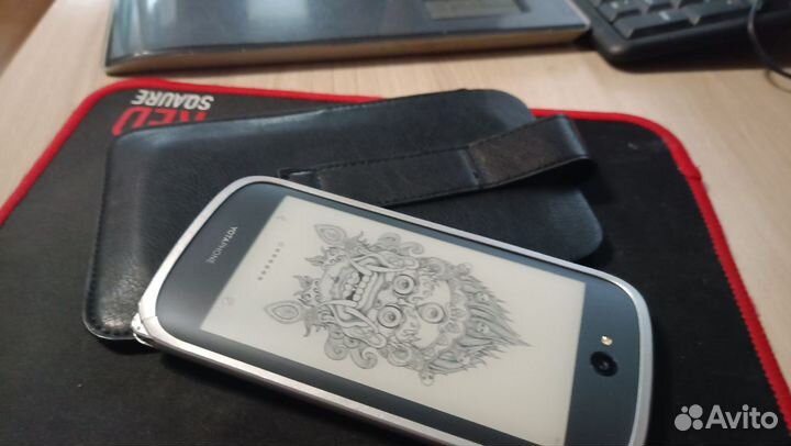 Yota YotaPhone 2, 2/32 ГБ