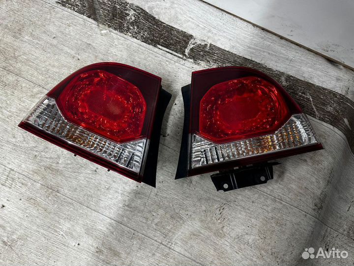 Фонарь Honda Civic 4D 2008-2011