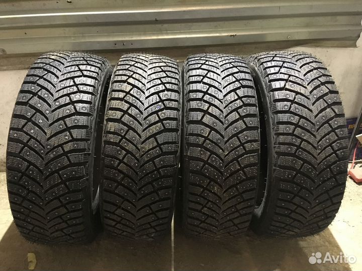 Michelin X-Ice North 4 225/45 R17 114
