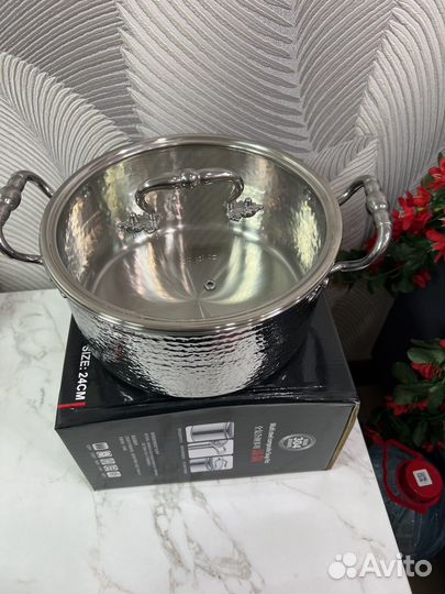 Кастрюля 24 см и 26 см