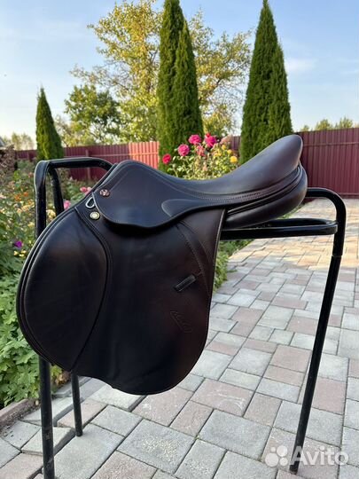 Седло конкурное Prestige Meredith 17/33