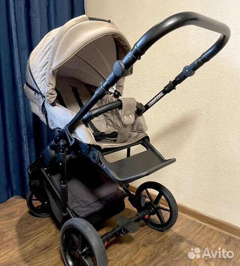 Коляска Adamex Amelia 3 в 1