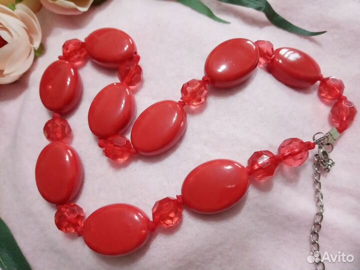 Бусы из керамики