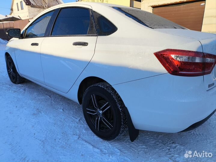 LADA Vesta 1.6 МТ, 2017, 225 000 км