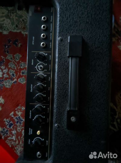 Greg bennett SGA120Комбо усилитель