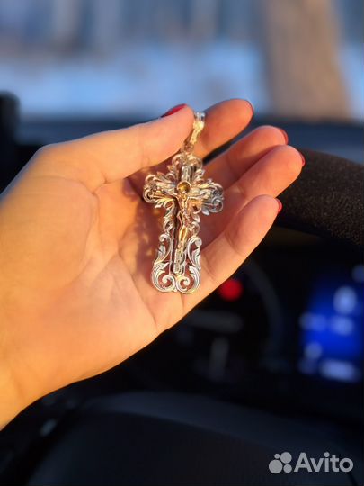 Золотой крест