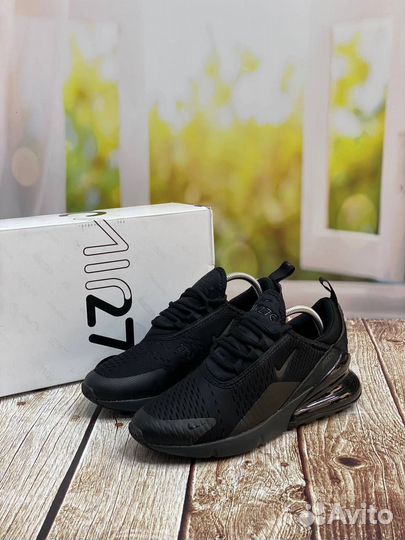 Кроссовки мужские Nike Air Max 270