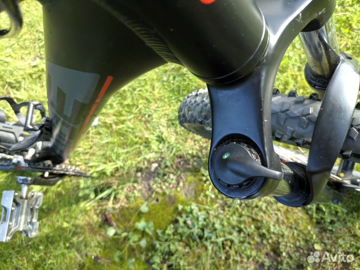 Велосипед горный Cube Analog рама 18