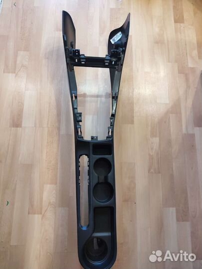 Консоль центральная, Hyundai Solaris