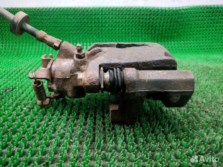 Суппорт задний левый Ford Mondeo 3 cjba 2001