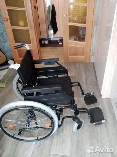 Коляска инвалидная