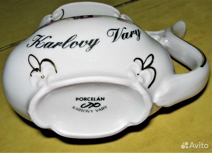 Кружка для минеральной воды.Кружка - бюветница