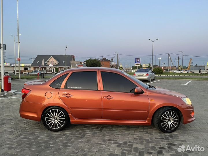 LADA Granta 1.6 МТ, 2014, 126 000 км