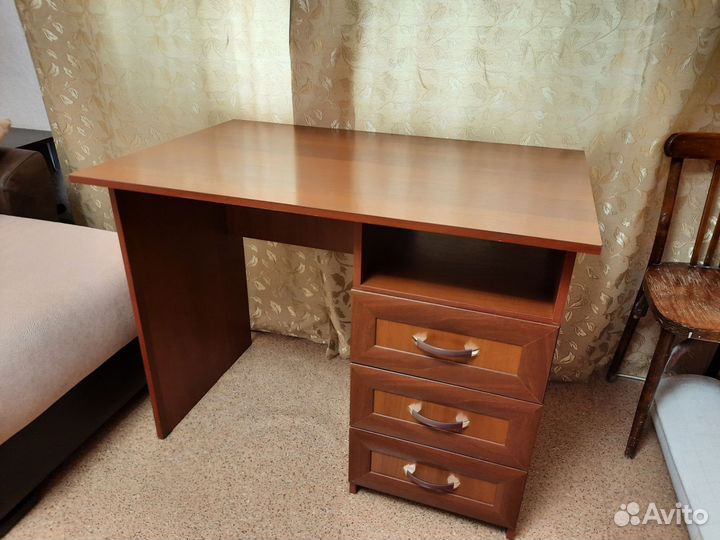 Письменный стол бу