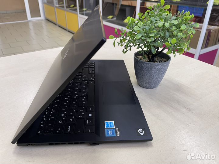 Как новый/Современный Asus/Core i3(8ядер) /16GB/SS