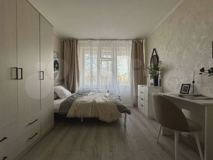 Комната 13,1 м² в 3-к., 5/9 эт.