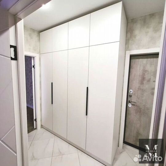 Шкаф распашной с фрезеровкой