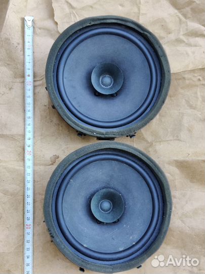 Комплект акустических динамиков 17. 15 W.4 Om