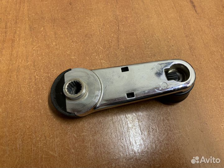 Ручка стеклоподъемника Ауди 80/100/А6