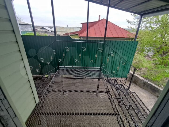 Дом 65 м² на участке 6 сот.