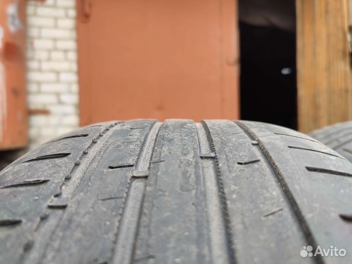 Nokian Tyres Hakka Blue 2 225/50 R17 98W