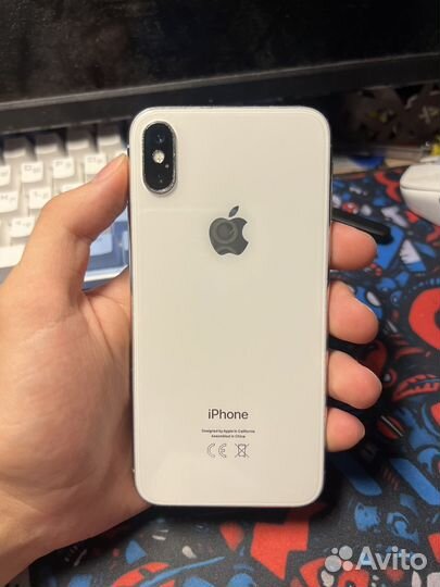 iPhone X, 64 ГБ