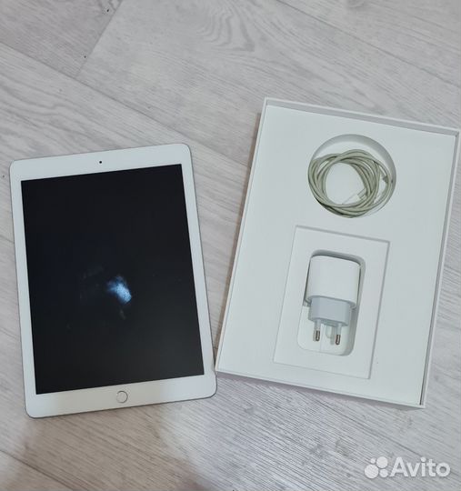 Планшет apple iPad