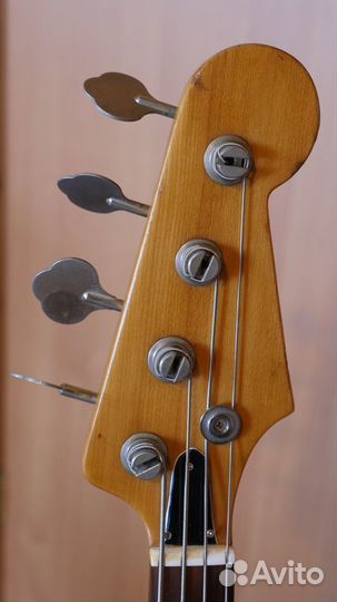 Пресижн-бас Aria 1550, made in Japan 70s
