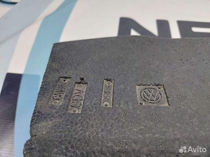 Абсорбер бампера задний Volkswagen Polo 6