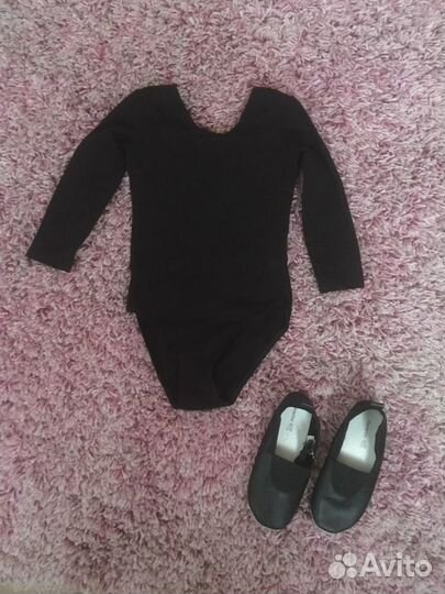 Новый гимнастический купальник с чешками