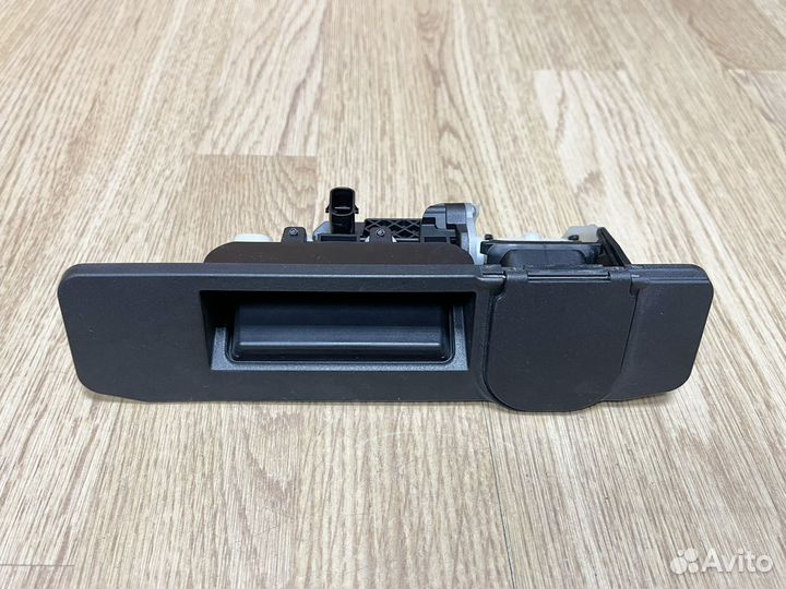 Pучка открывания крышки бaгажника Меrсedеs W166