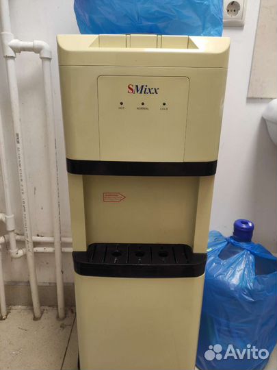 Кулер для воды