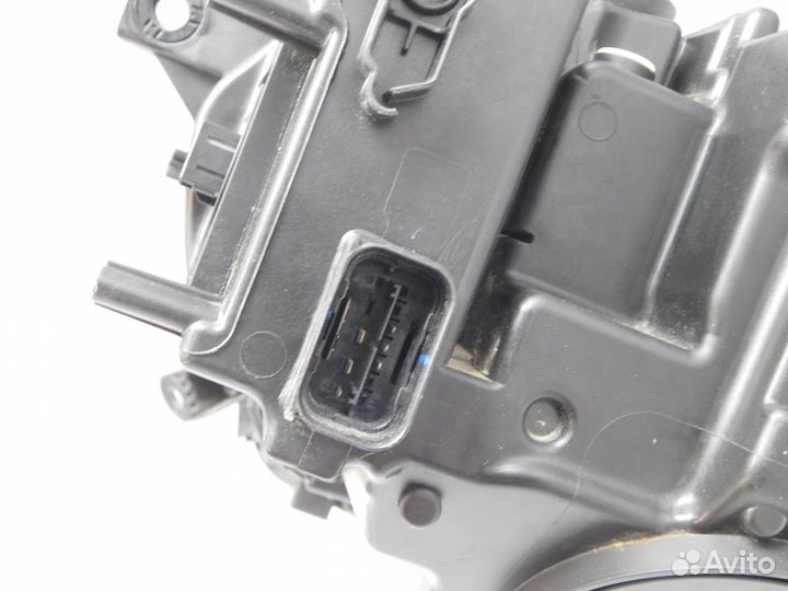 Фара правая Mini Countryman