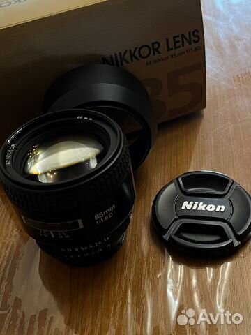 Af nikkor 85mm f/1.8D