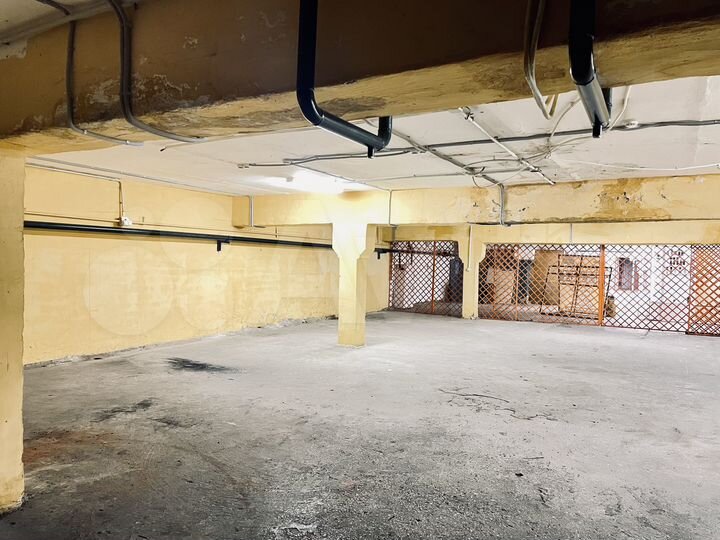 Помещение под склад/магазин, от 50 м²