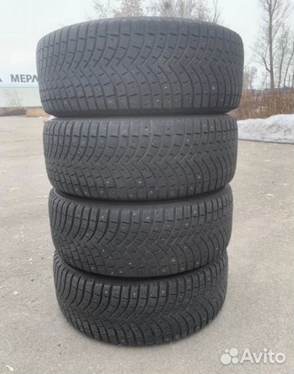 Michelin Latitude X-Ice 2 265/50 R20 111T