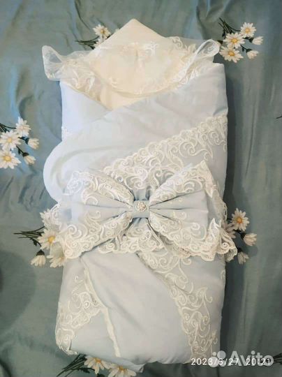 Конверт на выписку летний новый