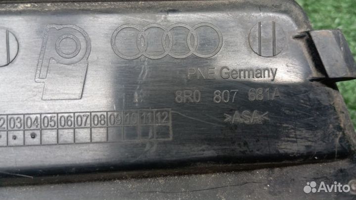 Рамка противотуманной фары Audi Q5 Левая