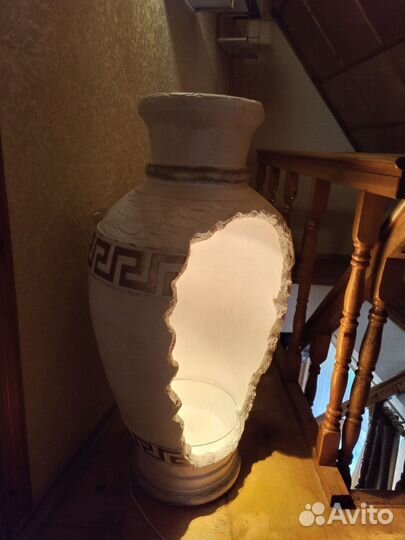 Ваза большая напольная, с подсветкой