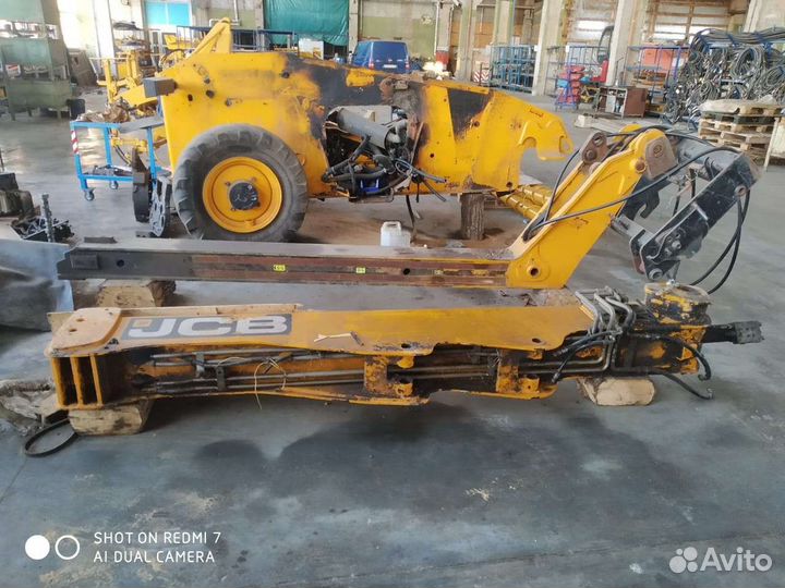 Телескопический погрузчик JCB продам псм+рама