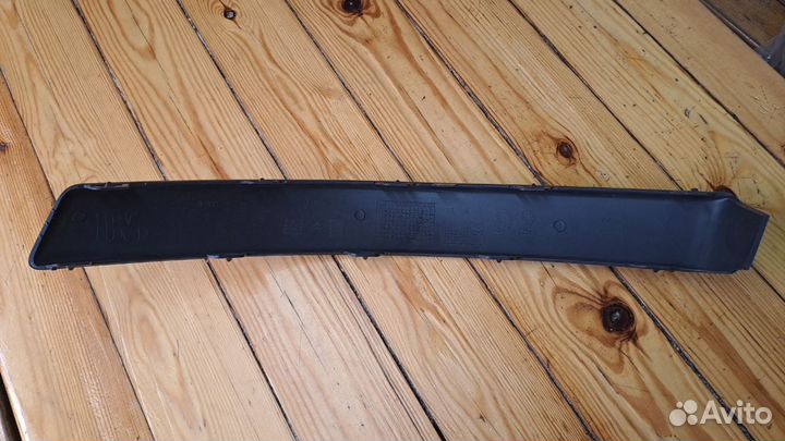 Молдинг переднего бампера правый Citroen C4(05-11)