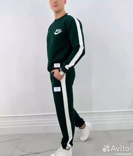 Спортивный костюм