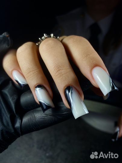 Мастер маникюра