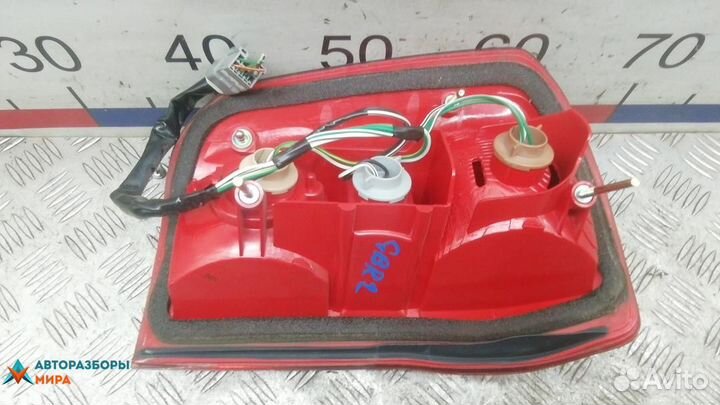 Фонарь задний правый Toyota RAV4 (XA10) рест. 2000